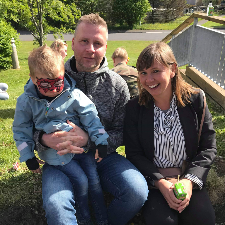 085807af-6995-47b1-9f0c-3f87a1d094ee