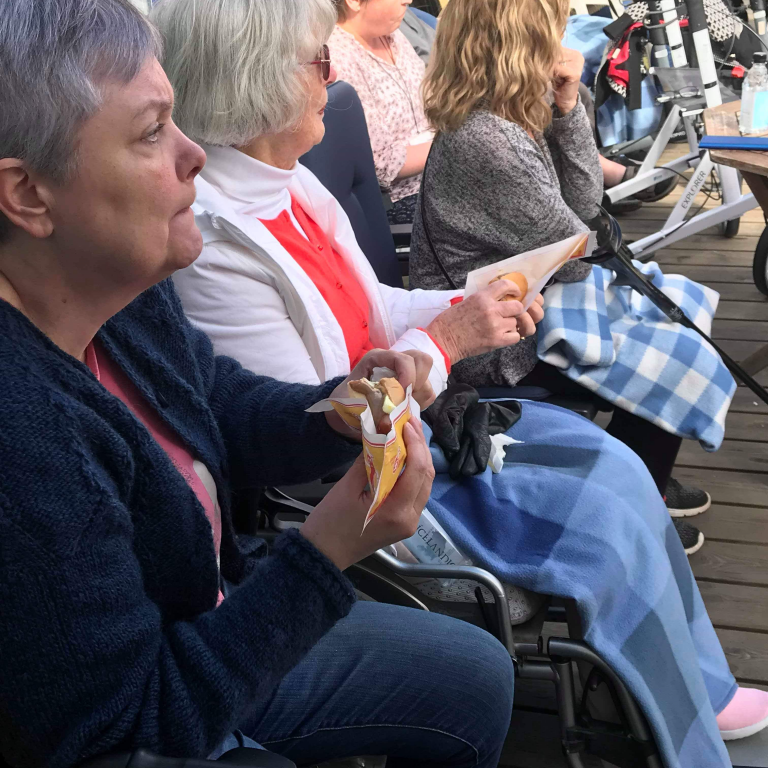 19b971a5-3a2c-4a45-a79f-525ae65362a0