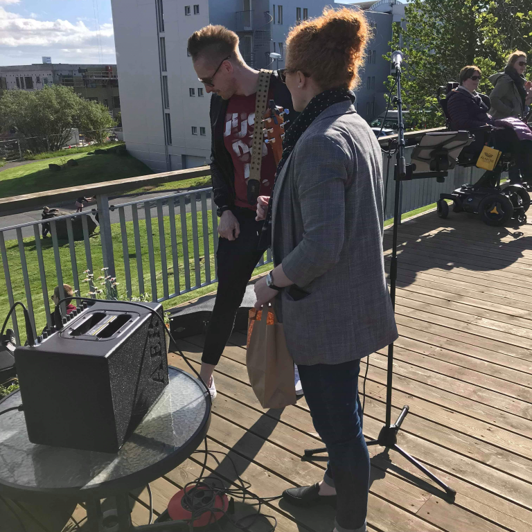 b29740d8-96e3-485e-a582-bdd6c5f18b50