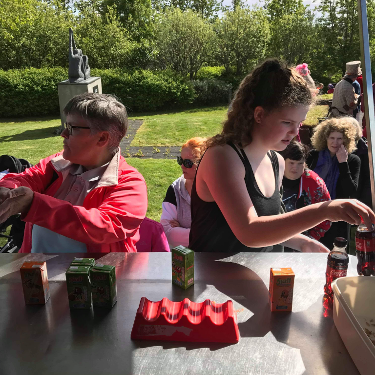 f610eeb2-9ada-4807-942a-44eb557b4c42