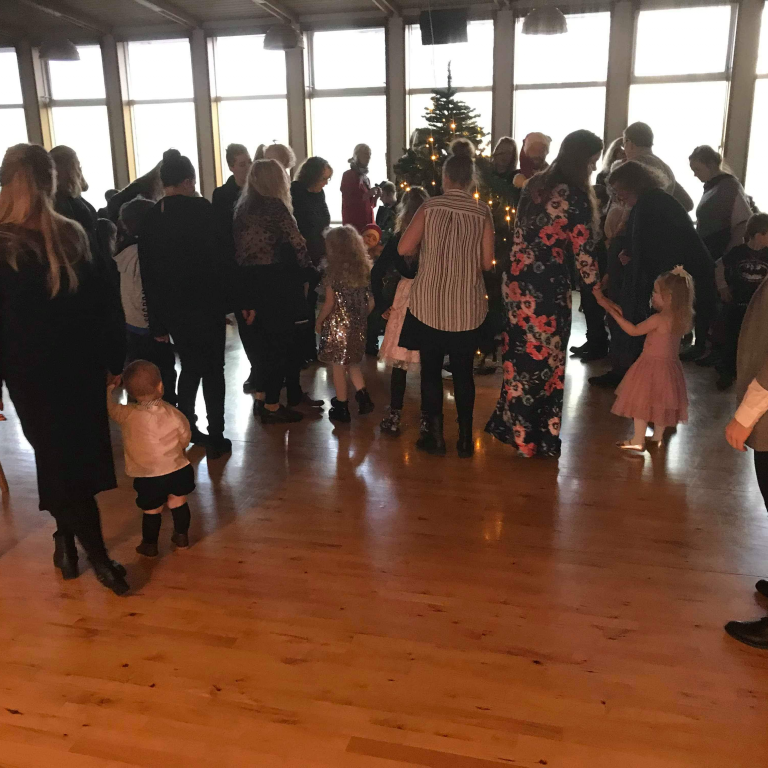 cec84520-064c-4f10-9ead-0a94ef81dc4d