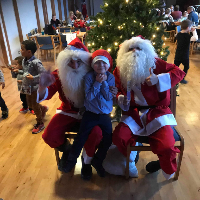 e10a8aa9-bd82-40df-b001-8b578c1a3f5a