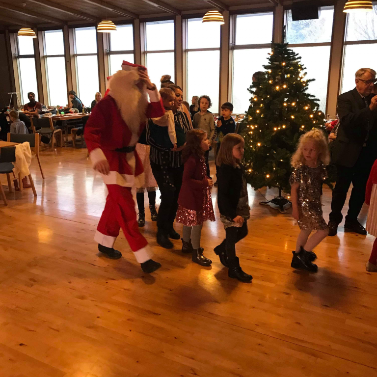 e2e287be-a145-469c-87b9-a9acfc084fe7