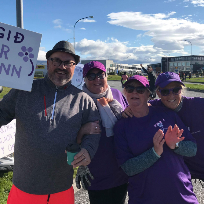 bc46c955-45ac-4854-85da-d309ac6d483e_i